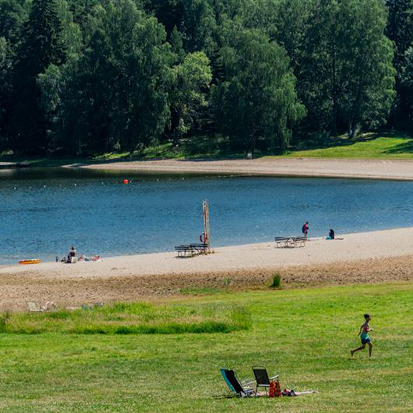 Miljöbild, stranden vid Farstanäs camping och havsbad